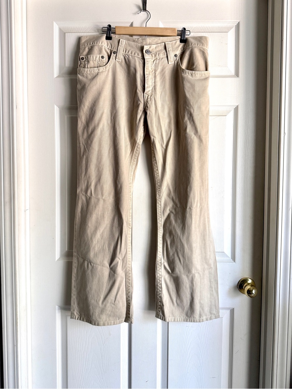 'True Religion' Tan Baggy Bobby Jeans size 34